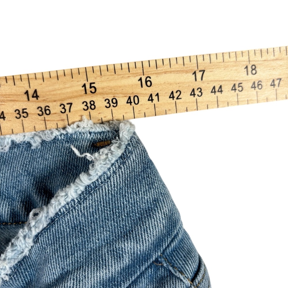Good American Light Wash High Rise Flare Jeans Raw Hem Sz 16 Blue Denim festival - Picture 6 of 10